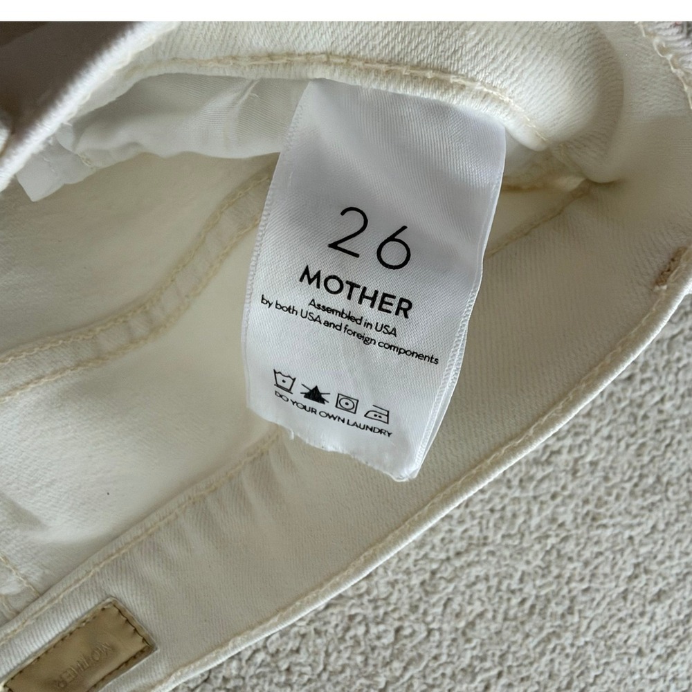 MOTHER The Rascal Ankle Snippet Jeans in size 26 in Whipping the Cream - Picture 4 of 7